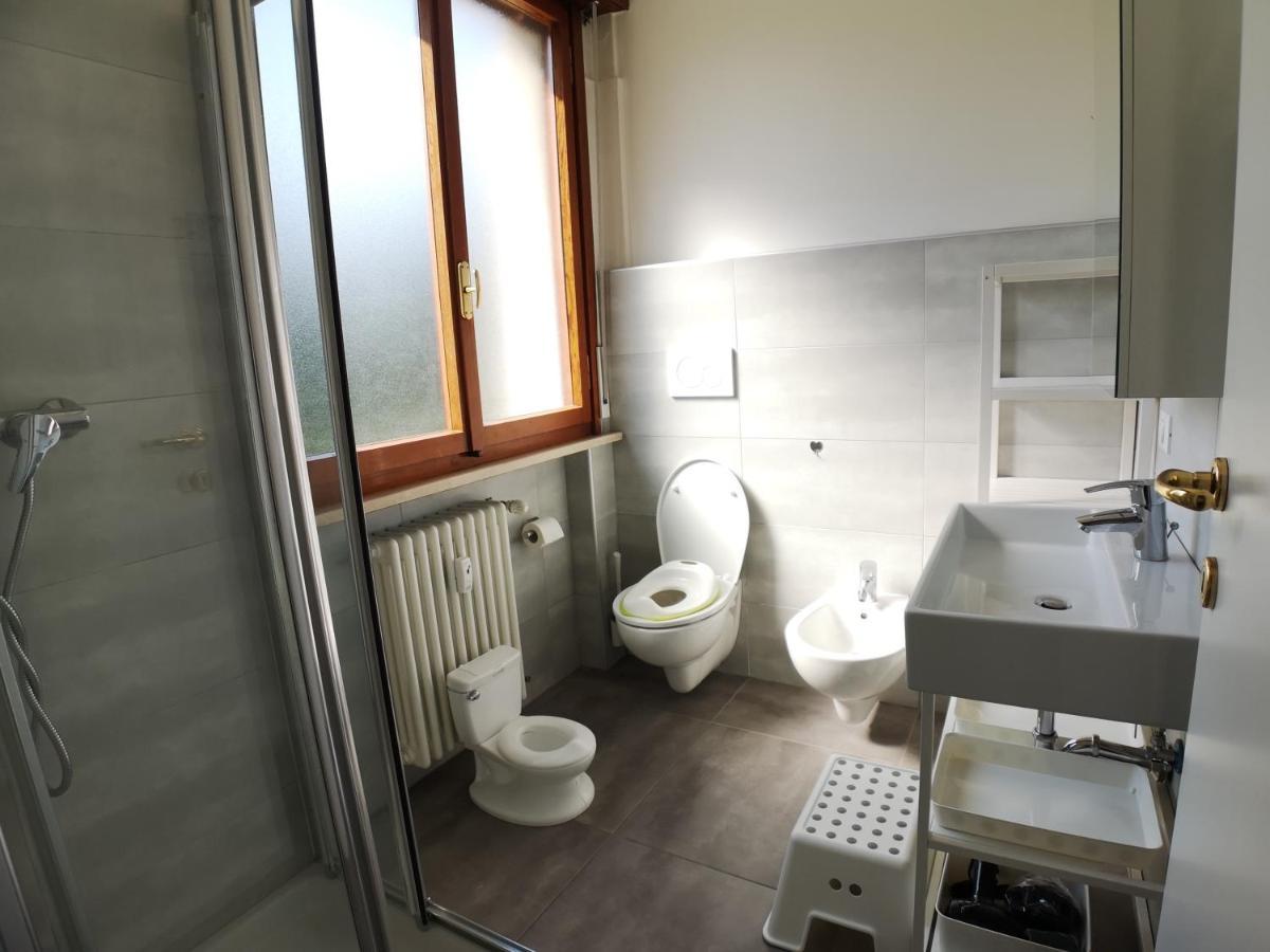 Convenient Family Apt With Private Parking Местре Экстерьер фото