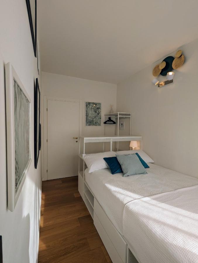 Convenient Family Apt With Private Parking Местре Экстерьер фото