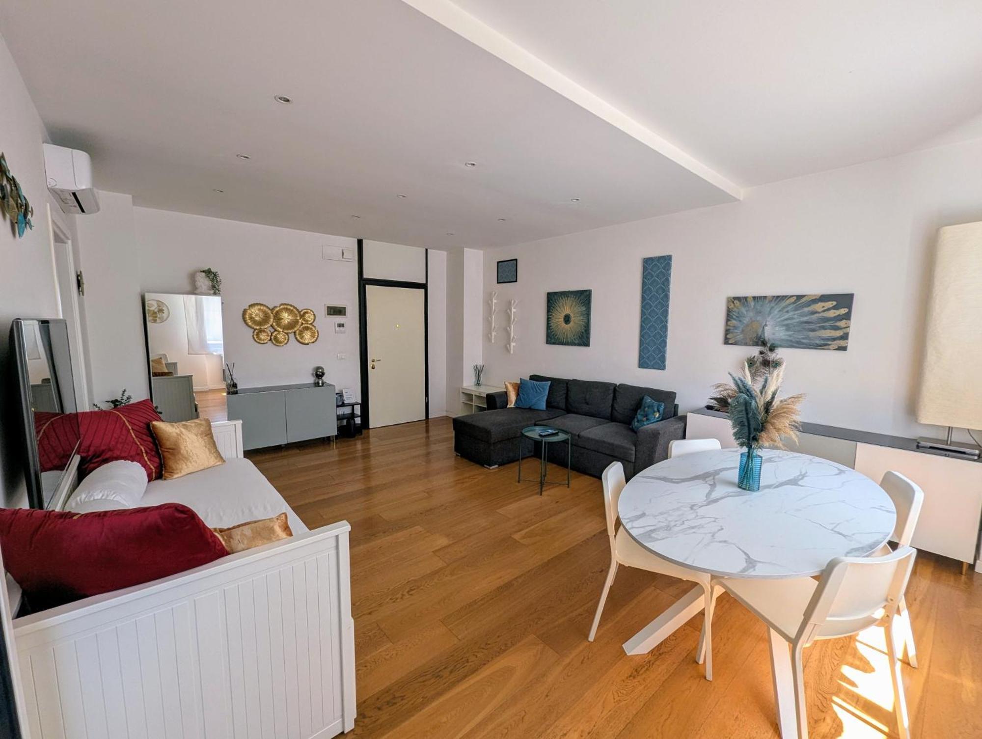 Convenient Family Apt With Private Parking Местре Экстерьер фото